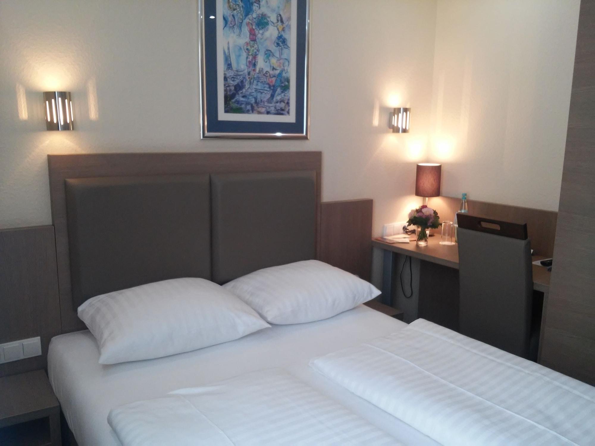 Hotel Boulevard Stuttgart Ngoại thất bức ảnh