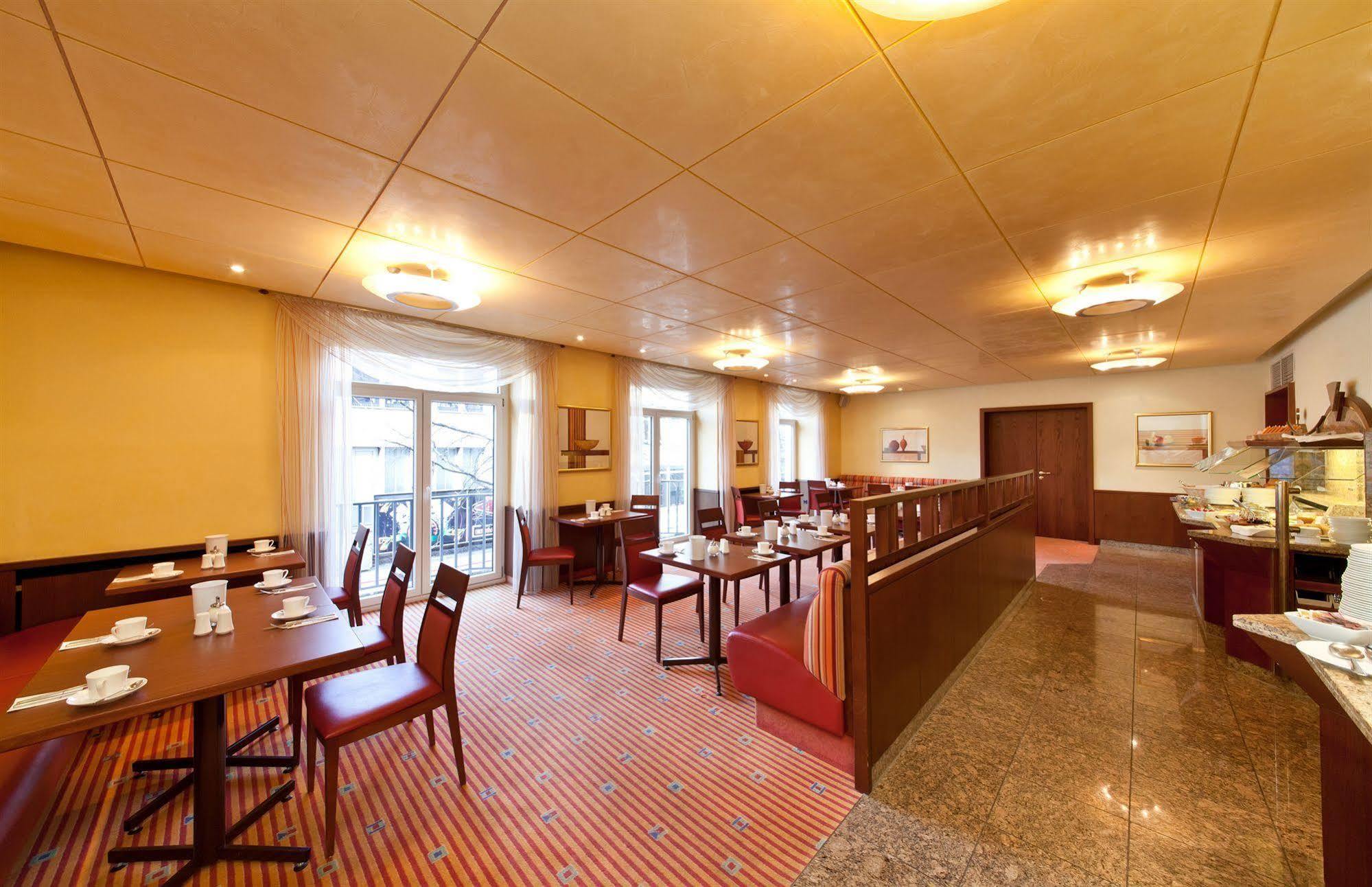 Hotel Boulevard Stuttgart Ngoại thất bức ảnh